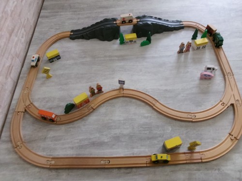 Circuit train ou - de, et