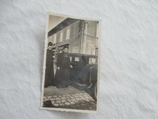 PHOTOS  11 X 7 cm au dos 1933 prètres curés hommes d église voiture ancienne