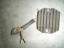 regulateur de tension quad yamaha 250 bear tracker ou quad yamaha 250 timberwolf