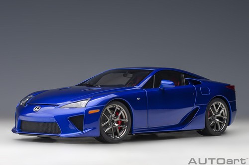 Autoart lexus lfa - 1:18,