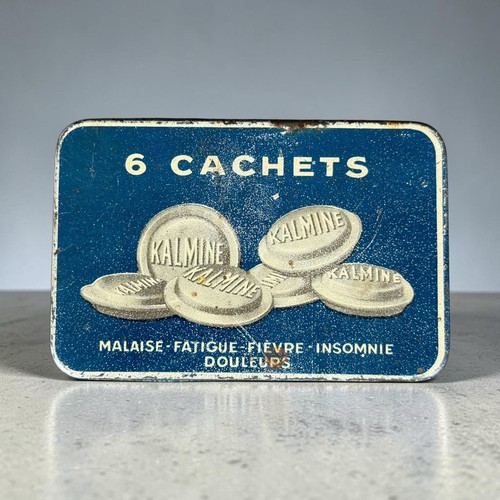 Ancienne boîte publicitaire