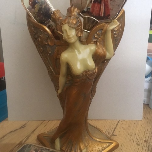 Superbe vase style art déco