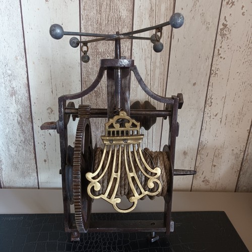 Ancien tourne broche mural - tourne,