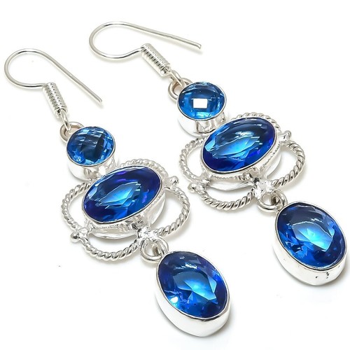 Boucle oreille bijou - d'oreille, fait