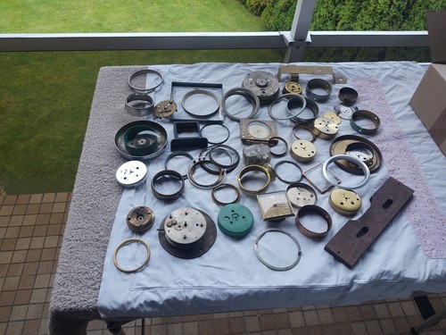 Lot pièces horlogerie - de, d'horlogerie