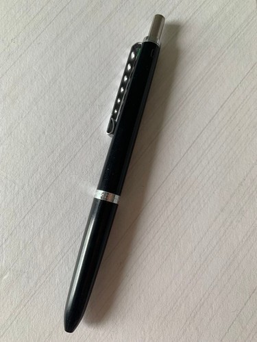 Stylo bille multifonction - à,