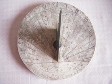 ANCIEN CADRAN SOLAIRE MARBRE BLANC - XIX ème - MAGNIEN QUAI DE L'HORLOGE - PARIS