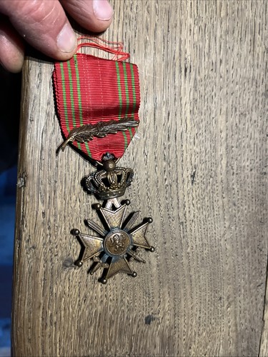 Médaille belge ww2 - médaille, croix
