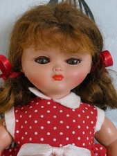 Poupée ancienne: Mignonne