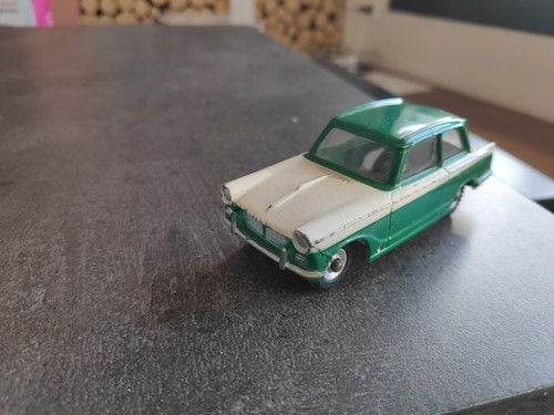 Dinky 189 triumph - 1/43,