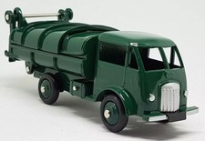 DINKY TOYS, FORD camion