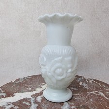 Vase Ancien en Verre Opaline