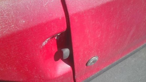 Poignee porte avant droit