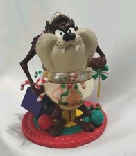 Looney tunes christmas waterball/ figurine Taz Tasmanian Devil 1996 (rare) 