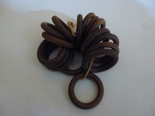 Lot de 16 anneaux en bois