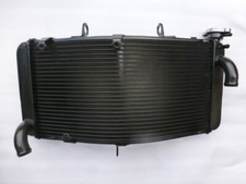RADIATEUR 900 CBR 900 RR