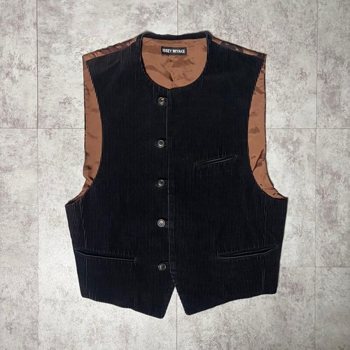 Gilet design issey - design,