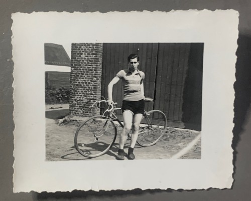 Photo ancienne cycliste vélo - photo,