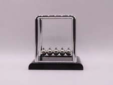 Pendule de newton, billes