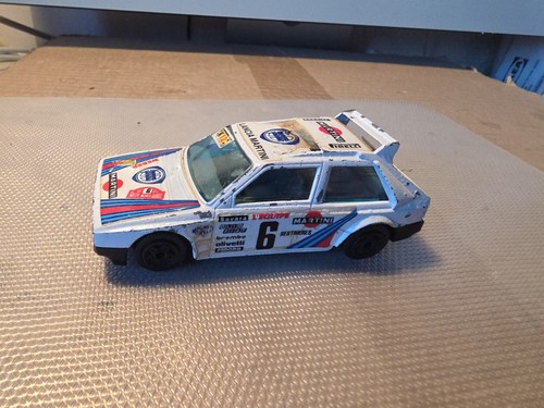 Voiture burago lancia delta - ,