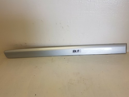 Baguette extérieur arrière