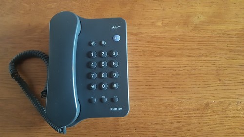 Téléphone combiné filaire