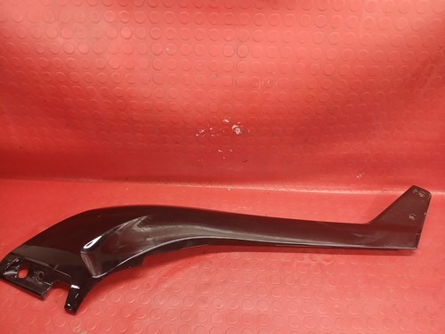 Carénage latéral droit - latéral, selle