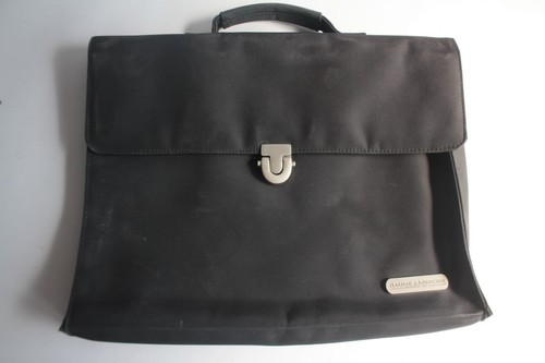 Baume mercier sacoche porte - &,