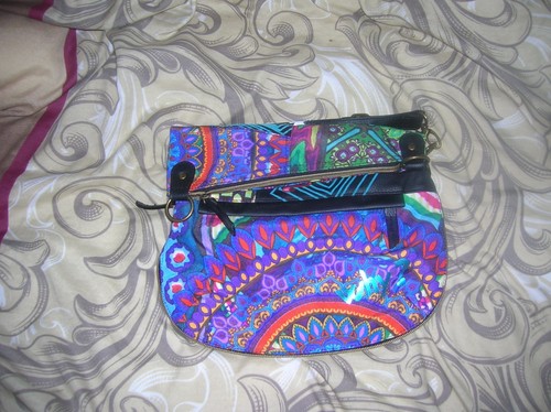 Sac desigual neuf - sac,