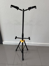 Hercules Stands  Dual Guitar Stand with Auto Grip System