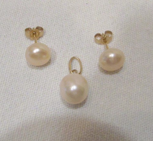 Boucle oreilles puces - puces, boules
