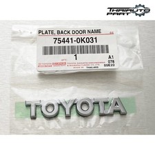 Emblème de porte arrière