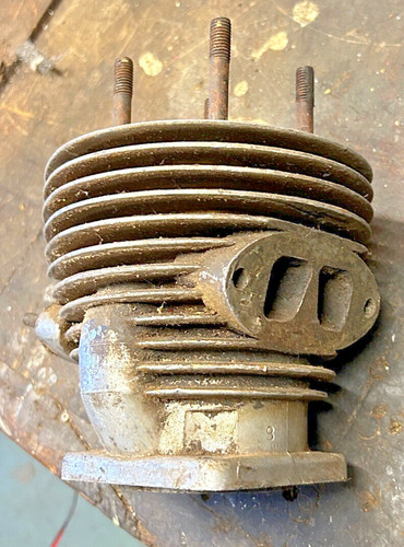 Cylindre 125 peugeot type - cylindre,