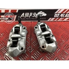 Paire d'étrier de frein avant