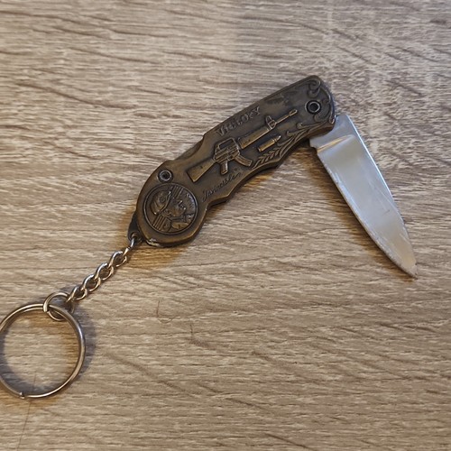 Couteau pliant porte clés - couteau,