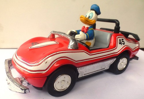 Voiture donald rétro fiction - donald, rétro-fiction