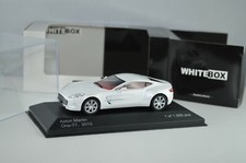 WHITEBOX SERIE LIMITEE A 1000 PIECES. ASTON MARTIN ONE 77 2010  AU 1/43