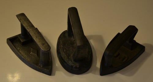 Anciens petits fers - fers, à