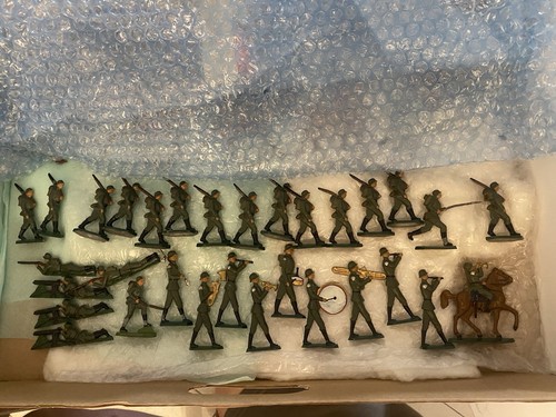 Jouet ancien lot - , soldats