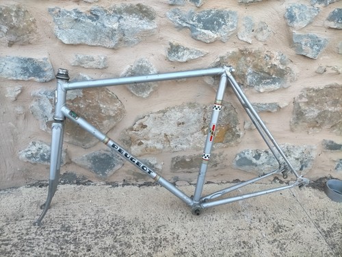 Ancien cadre vélo peugeot - cadre,