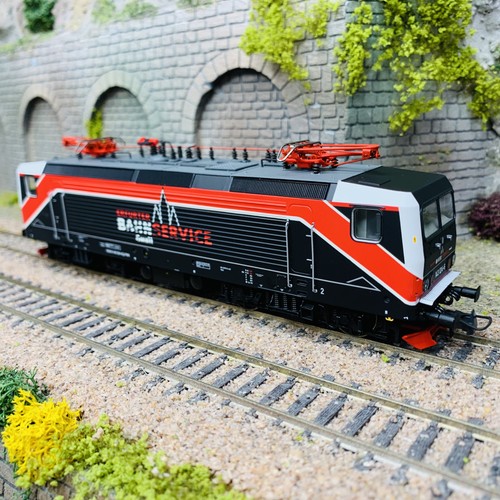 Locomotive électrique 143