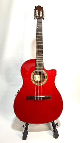Guitare classique électrique