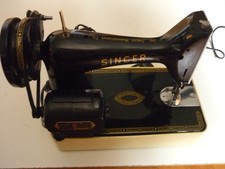 Machine à coudre SINGER