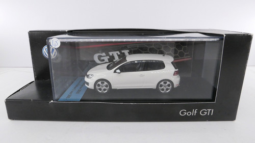 Schuco golf gti - vw, 2010
