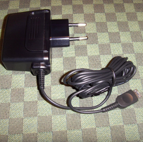 Neuf alimentation officielle - neuf,
