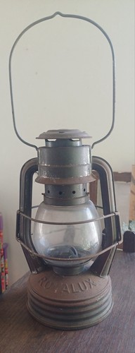 Ancienne lampe tempête