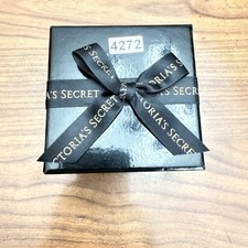 Victoria's Secret V Necklace & Bracelet Set