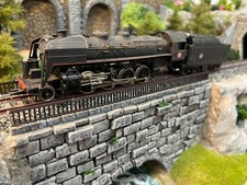 Locomotive 141 R chauffe au