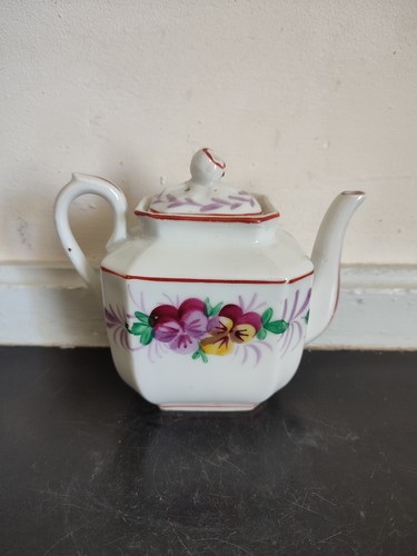 Ancienne petite théière - ancienne,