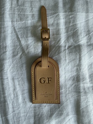 Louis vuitton porte étiquette - vuitton, porte-étiquette